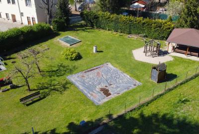 Školní hřiště pavilonu Chanos